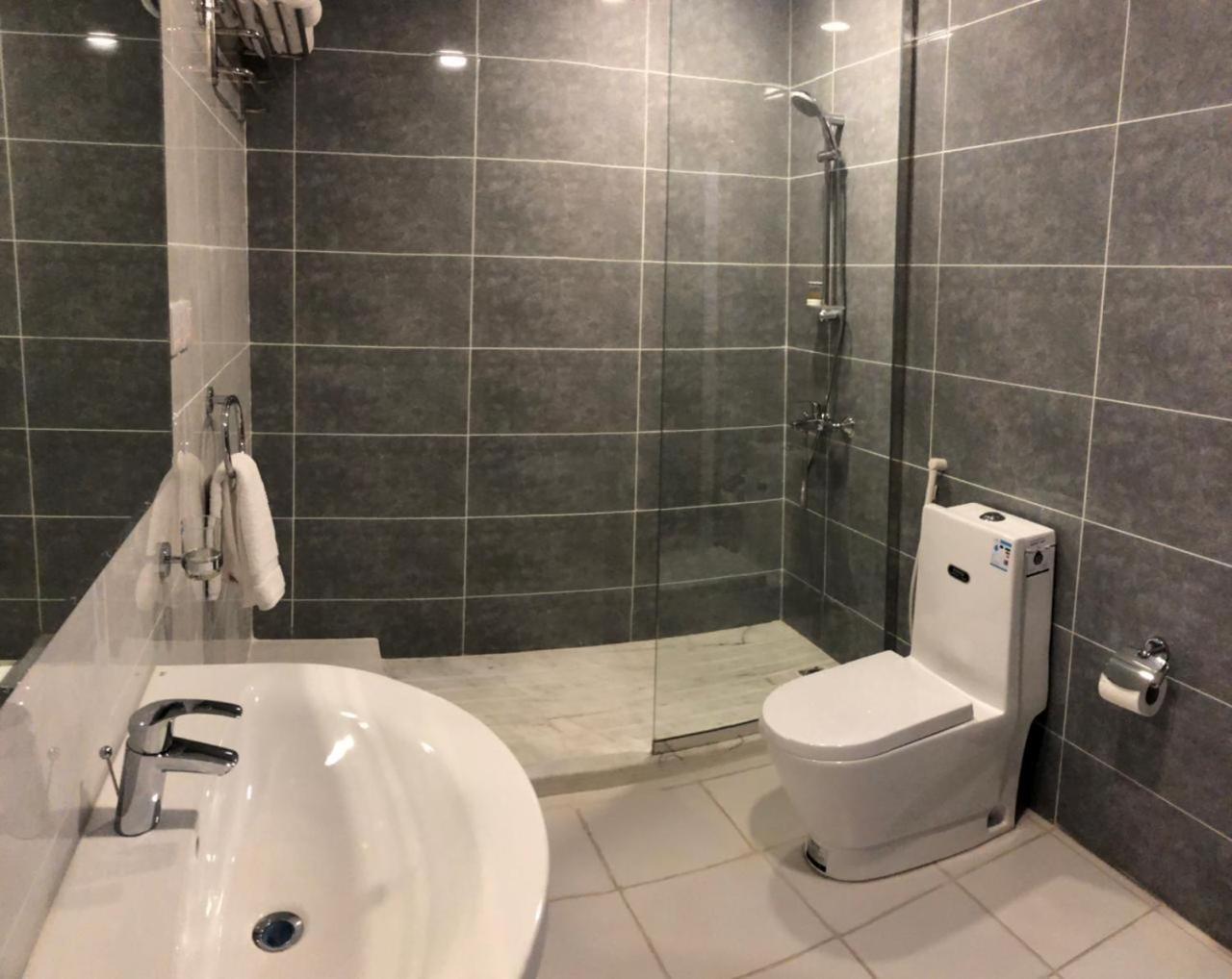 White Beach Hotel Suites Rabigh Esterno foto