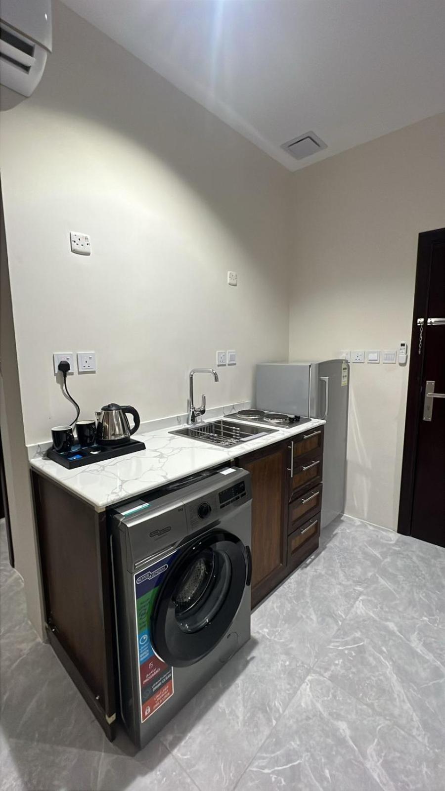 White Beach Hotel Suites Rabigh Esterno foto
